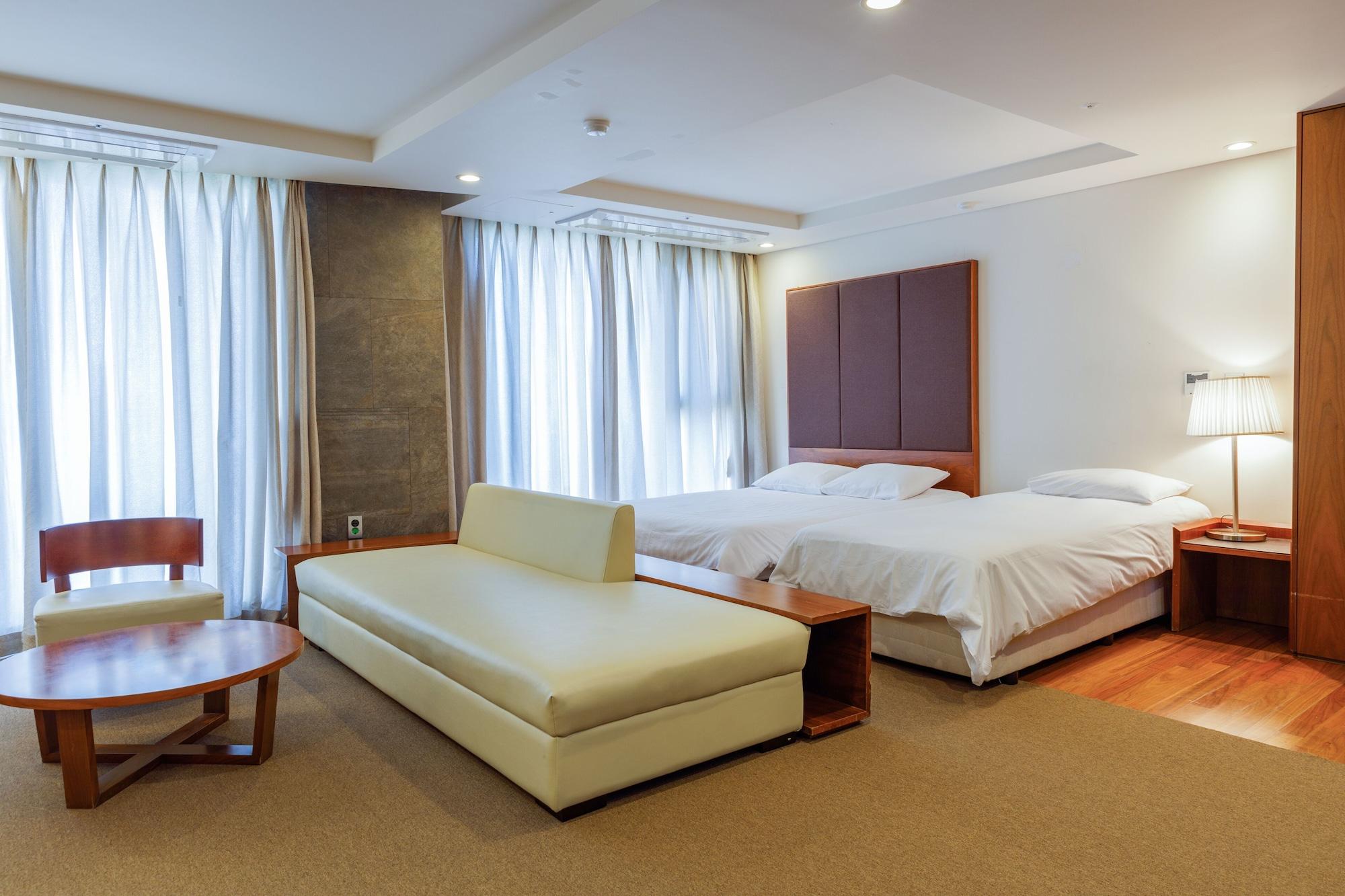The Island Blue Hotel Seogwipo Exterior photo