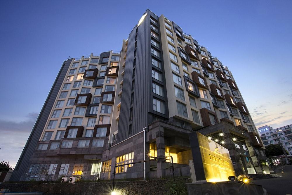The Island Blue Hotel Seogwipo Exterior photo